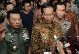 BENTROK TNI VS BRIMOB, Menko Polhukam: Posisi Jenderal Sutarman dan Jenderal Muldoko Masih Dievaluasi