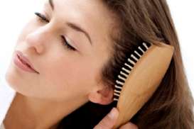 TIPS CANTIK: 5 Cara Atasi Atasi "Bad Hair Day"