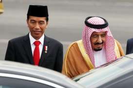 Presiden Jokowi Sambut Langsung Raja Salman