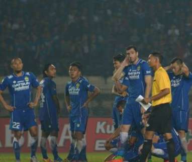 Kalah Adu Penalti, Persib Gagal Lolos ke Final