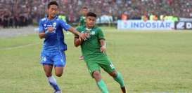 PSMS VS PERSIB: Duel Klasik Berakhir Tanpa Gol