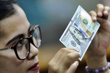 DOLAR AS: Pasar Urai Pernyataan Trump, Indeks Rebound Tipis