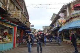 Berburu Suvenir di Pier 39 San Francisco