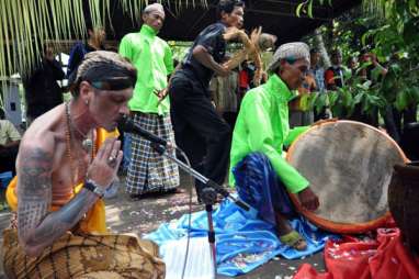 Kemendikbud Revitalisasi Desa Adat dan Komunitas Budaya