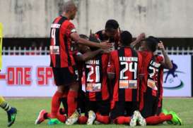 LIGA 1: Persipura Yakin Mampu Curi Poin di Padang