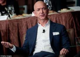 Kekayaan CEO Amazon Dekati Bill Gates