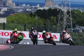 Pebalap Gerry Salim Raih Podium Tertinggi di Sirkuit Suzuka Jepang