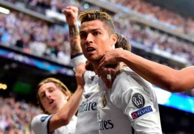 Klub Divisi Jerman Ini Ajukan Tawaran Aneh untuk Datangkan Ronaldo
