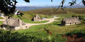 Desa Cantik di Skotlandia ini Bisa Dimiliki oleh Pengunjung