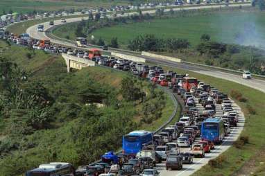 ARUS MUDIK: H-1, Arus Kendaraan di Tol Cipali Mulai Berkurang