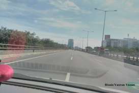 LIBUR LEBARAN 2017: Jalan Tol Dalam Kota Sepi, Kendaraan Bisa Ngebut