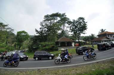 ARUS BALIK LEBARAN 2017 : Lalin Tulung Agung Ponorogo Ramai dan Lancar