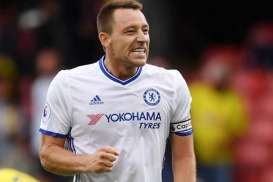 John Terry Bergabung dengan Aston Villa