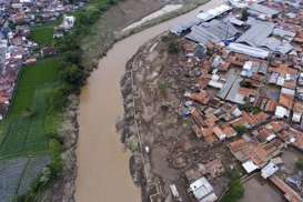 PENANGGULANGAN BANJIR JABAR : Pemerintah Tambah Anggaran Rehabilitasi