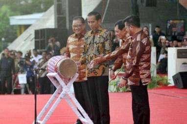 Jokowi Ingatkan Penggerak Koperasi Jangan Takut Bersaing