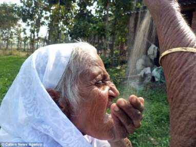 Aneh, Nenek di India Makan Pasir 2 Kg per Hari agar Sehat