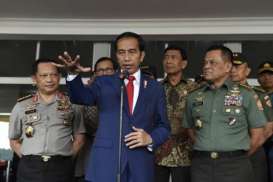 Presiden Joko Widodo Ambil Sumpah 728 Calon Perwira Remaja
