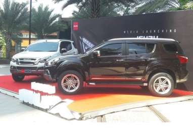 GIIAS 2017: Isuzu Hadirkan 5 Model LCV dari MU-X & D-Max