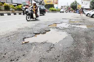 Rp60 Miliar Disiapkan untuk Perbaikan Jalan di Bandung