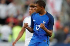 Kylian Mbappe Resmi Milik PSG