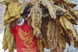 Istri Petani Tembakau di Lombok Dapat Pelatihan Wirausaha