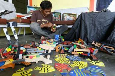Proyek Alat Peraga Pendidikan Dongkrak Industri Mainan