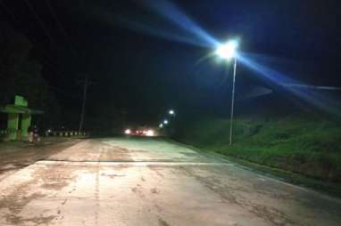 Lampu Jalan PT TPL Kembali Terangi Kecamatan Parmaksian di Toba Samosir