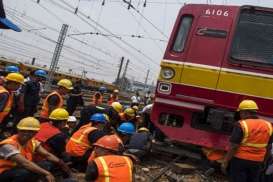 KRL Bogor - Angke Anjlok, Ini Solusi Buat Penumpang