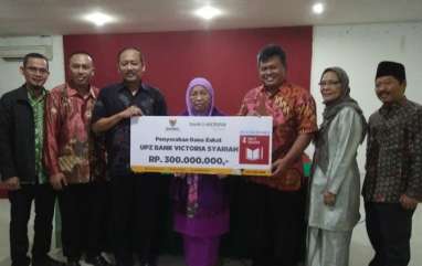 Bank Victoria Syariah Salurkan Zakat Rp300 Juta Ke Kampus IIQ Jakarta