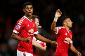 Liga Champions: Manchester United Tumbangkan Benfica 1-0, Pimpin Grup A   