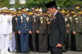 Presiden Jokowi Pimpin Peringatan Hari Pahlawan