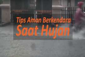 Tips Aman Berkendara Saat Hujan