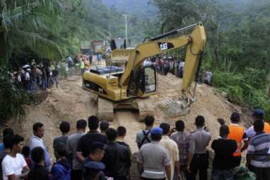 Petaka di Balik Aktivitas Tambang, Mengapa Terus Berulang?