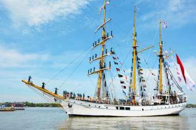 Kapal Legendaris Datang, Pelindo 1 Bidik 3.000 Pengunjung Dewaruci Expo