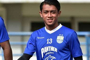 PERSIB VS PSM: Maung Bandung Diperkuat Febri Hariyadi