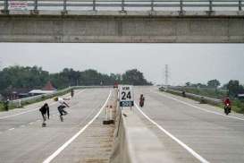 JALAN TOL : Juni, 4 Ruas Baru Beroperasi 