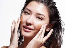 4 Scrub untuk Atasi Kulit Kering Secara Alami