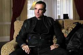 Aktor Gaek Daniel Day-Lewis Pamit Pensiun