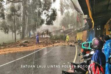 LONGSOR: Jalur Puncak Akan Ditutup 10 Hari Ke Depan?