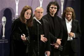 Pentolan Black Sabbath, Ozzy Osbourne Gelar Tur Dunia