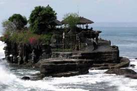 Dikunjungi 3,4 Juta Wisatawan, Tanah Lot Raup Rp147 Miliar