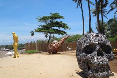 Festival Pantai Berawa Bali : Menggapai Keseimbangan Baru