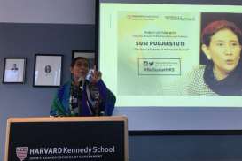 LAPORAN DARI BOSTON : Mengintip Kuliah Umum Susi di Harvard