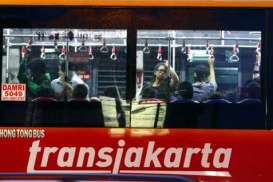 Bus Transjakarta Jadi Media Lukis Penyandang Disabilitas 