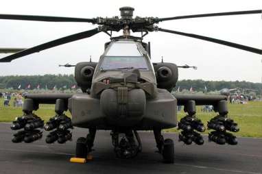 8 Helikopter Canggih Apache Resmi Perkuat TNI AD