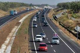 MUDIK LEBARAN 2018: Jalur Tol Pejagan - Pemalang dari Tol Kertasari Lengang