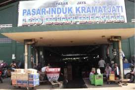 Pembeli Sepi Jelang Lebaran, Pedagang Pasar Kramat Jati Mengeluh