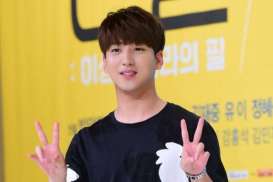 Baro Eks B1A4 Resmi Teken Kontrak Ekslusif  dengan HODU&U Entertainment