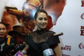 Antusiasme Penonton "Buffalo Boys" di Luar Negeri Besar, Pevita Pearce Terharu 