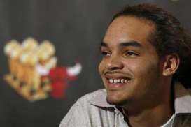 New York Knicks Putus Kontrak Joakim Noah